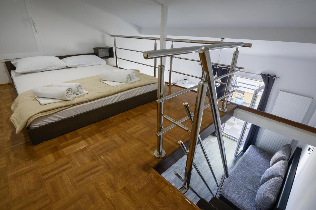 Apartments Blatancic Vodice Eksteriør billede