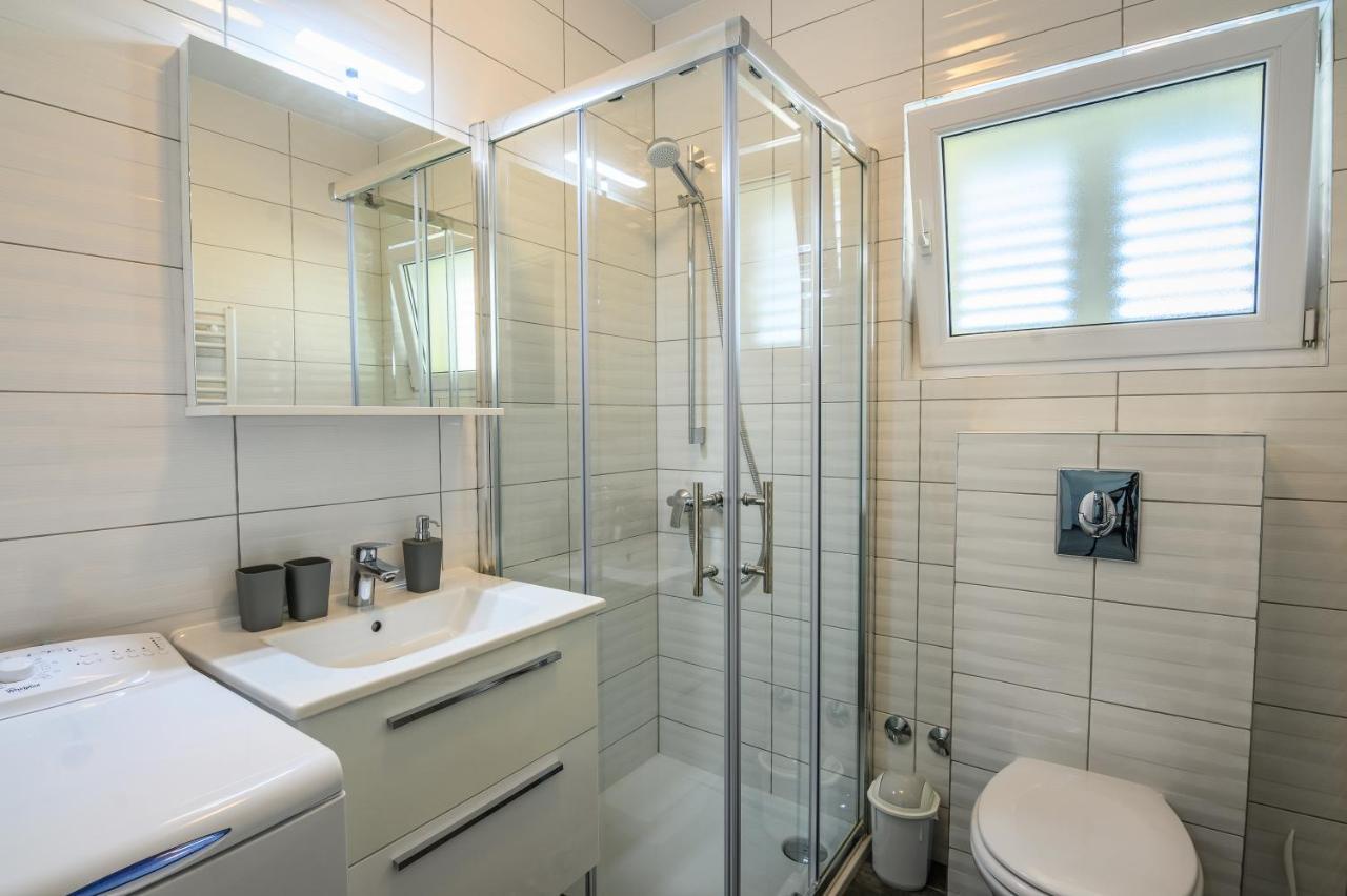 Apartments Blatancic Vodice Eksteriør billede